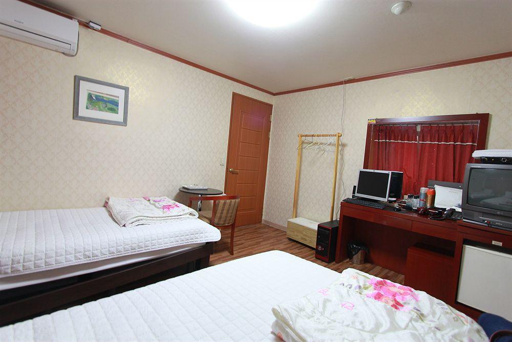 Business Hotel Busan Station Eksteriør bilde